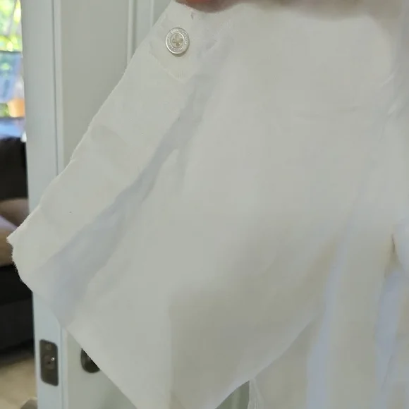 Tommy Bahama Women's Classic White Button Down Shirt - Picture 5 of 7